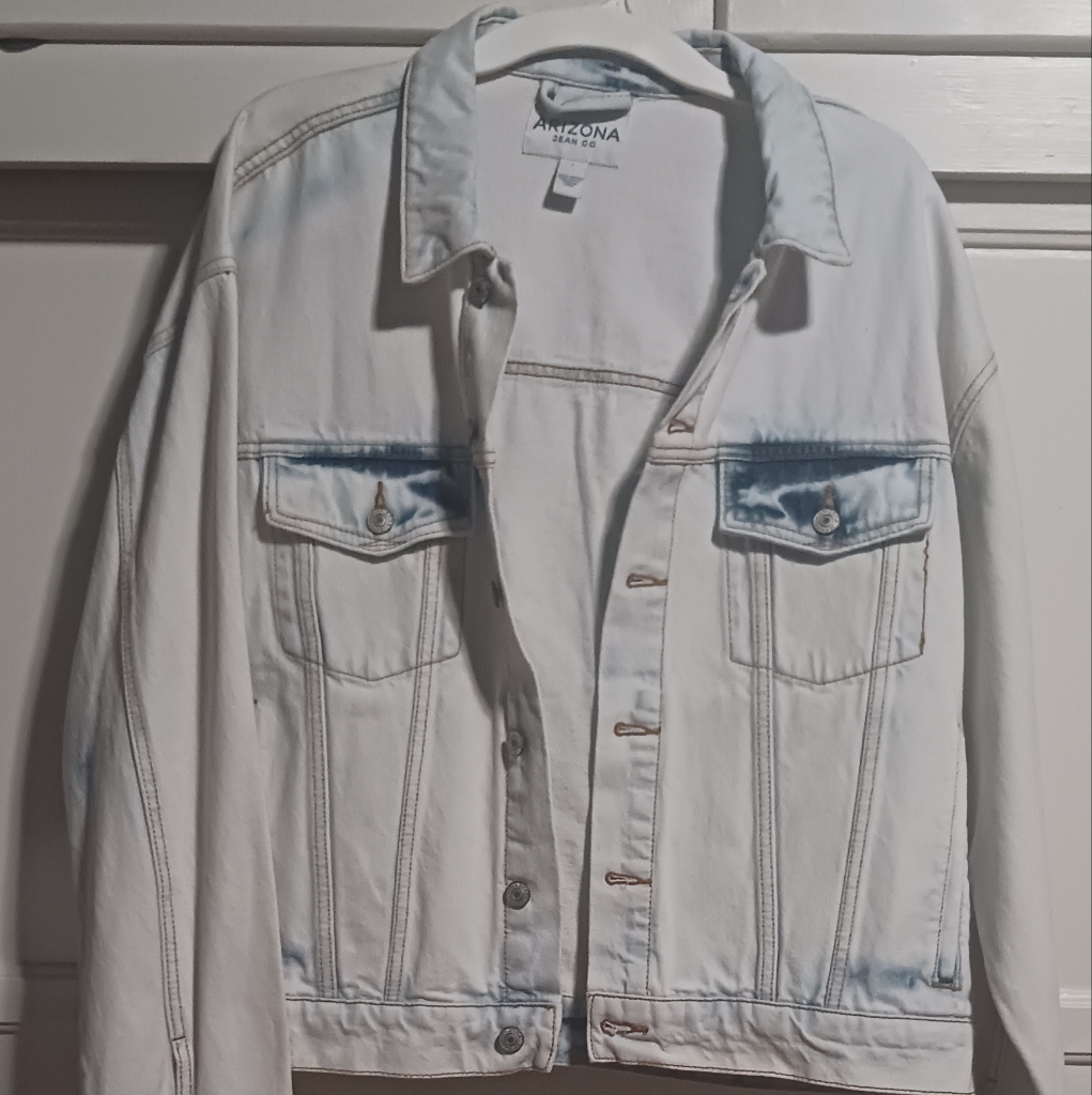 White Denim Jacket With Blue Accents
